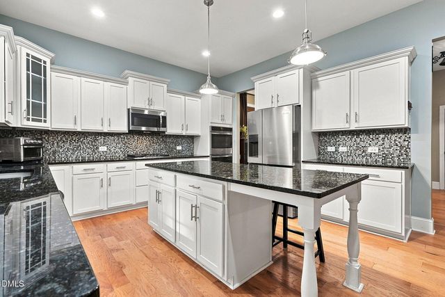 8013 Lakeshore Drive, Garner, NC 27529