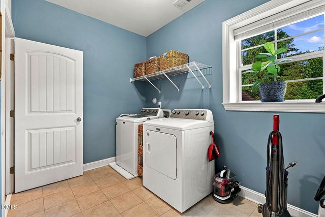 8013 Lakeshore Drive, Garner, NC 27529