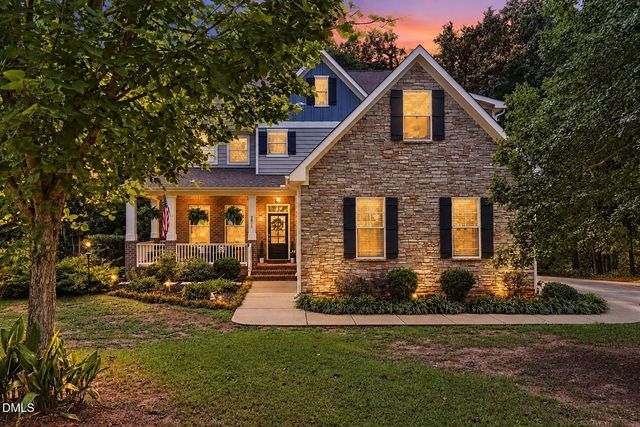8013 Lakeshore Drive, Garner, NC 27529