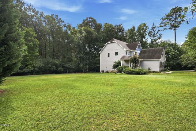 8013 Lakeshore Drive, Garner, NC 27529
