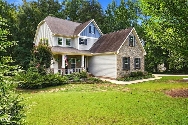 8013 Lakeshore Drive, Garner, NC 27529