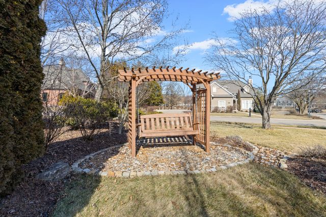 1208 TARTAN PL, Columbia, MO 65203