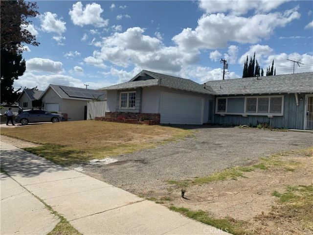 1825 Rolling Hills, Fullerton, CA 92835