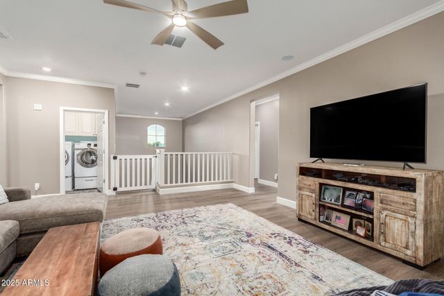 1179 E REGENT Drive, Gilbert, AZ 85298