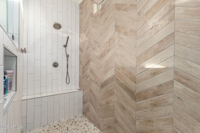 1179 E REGENT Drive, Gilbert, AZ 85298