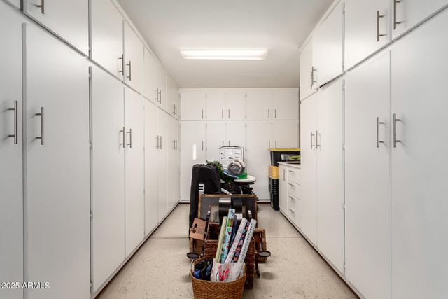 1179 E REGENT Drive, Gilbert, AZ 85298