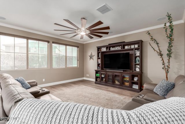 1179 E REGENT Drive, Gilbert, AZ 85298