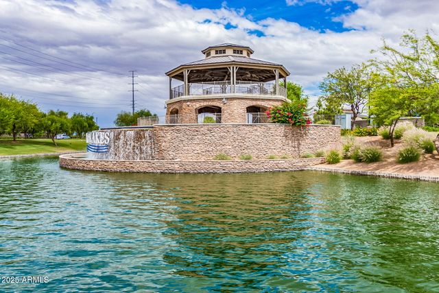 1179 E REGENT Drive, Gilbert, AZ 85298