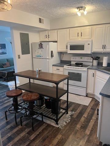 145 State Park Road S4, Jamestown, KY 42629