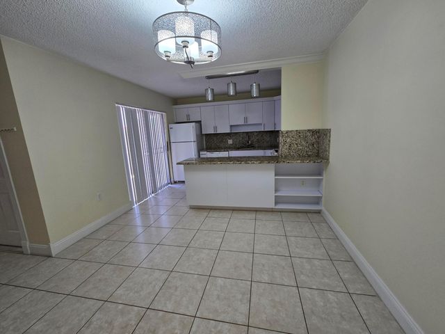 3232 MERIDIAN Way N B, Palm Beach Gardens, FL 33410