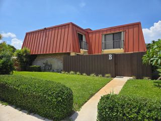 3232 MERIDIAN Way N B, Palm Beach Gardens, FL 33410