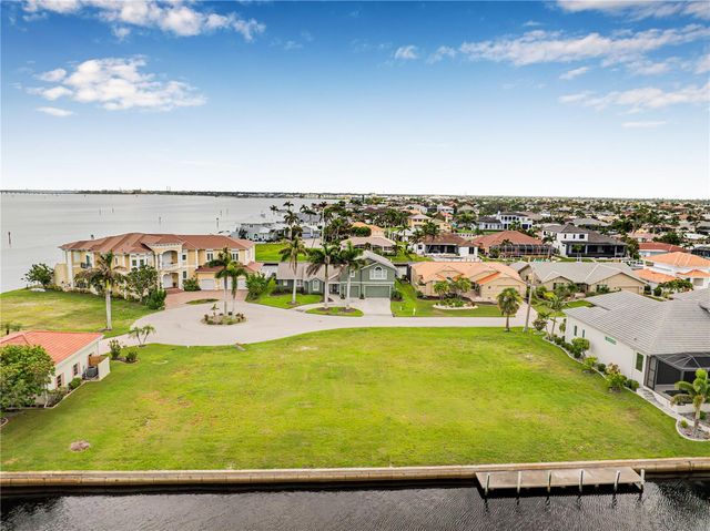 5 TROPICANA DRIVE, Punta Gorda, FL 33950
