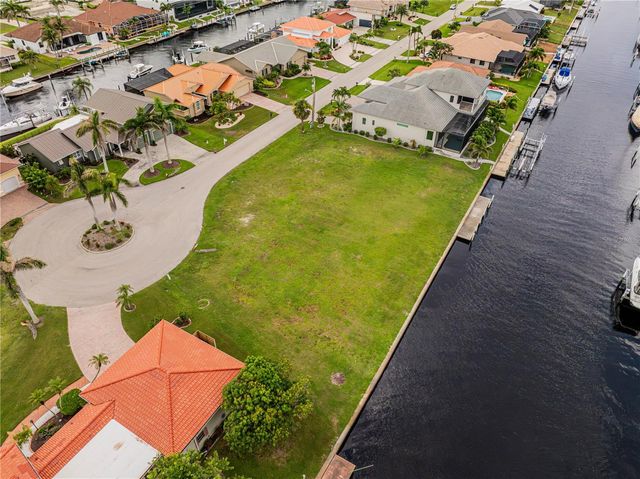 5 TROPICANA DRIVE, Punta Gorda, FL 33950