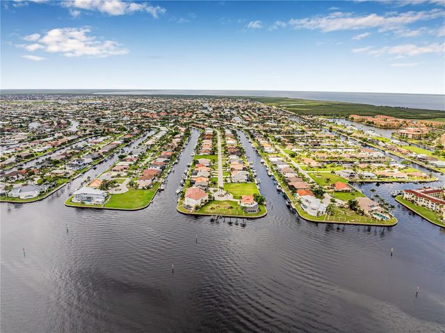 5 TROPICANA DRIVE, Punta Gorda, FL 33950