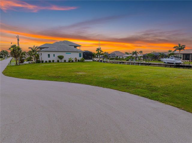 5 TROPICANA DRIVE, Punta Gorda, FL 33950