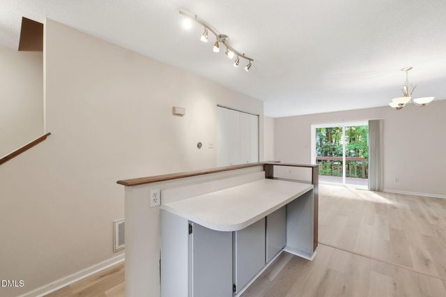 107 Weatherstone Drive Unit A, Chapel Hill, NC 27514
