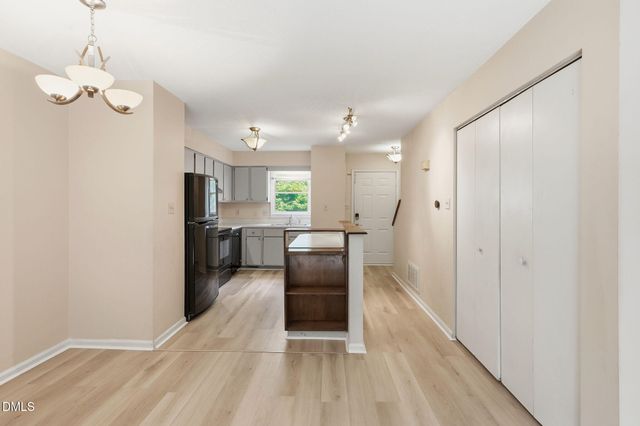 107 Weatherstone Drive Unit A, Chapel Hill, NC 27514