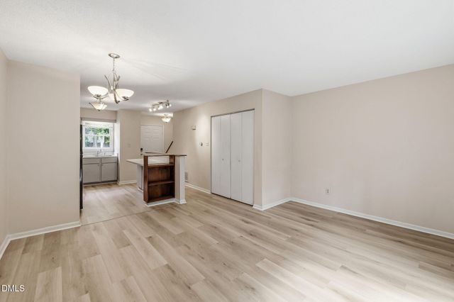 107 Weatherstone Drive Unit A, Chapel Hill, NC 27514
