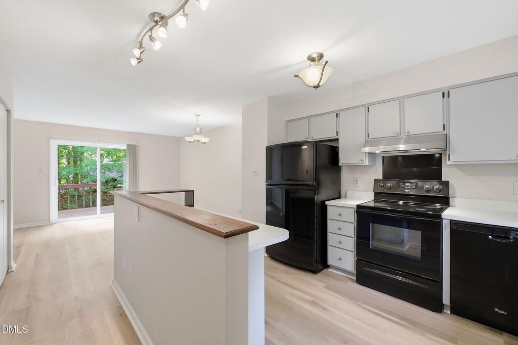 107 Weatherstone Drive Unit A, Chapel Hill, NC 27514