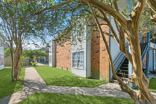 8220 Ned Ave, Baton Rouge, LA 70820