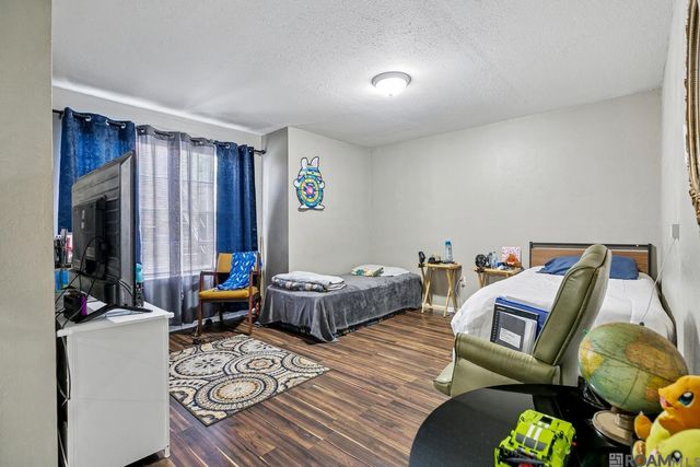 8220 Ned Ave, Baton Rouge, LA 70820