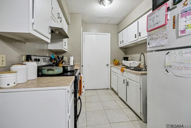 8220 Ned Ave, Baton Rouge, LA 70820