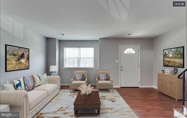 14880 EMBERDALE DR, Woodbridge, VA 22193
