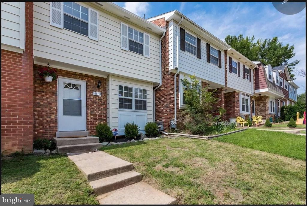 14880 EMBERDALE DR, Woodbridge, VA 22193