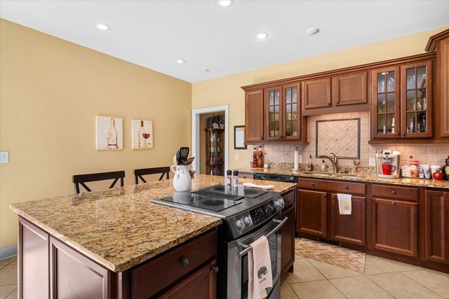 1178 Suffolk Way, Dalton, GA 30720