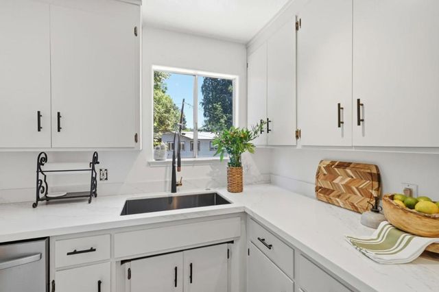 322 River Road, Felton, CA 95018