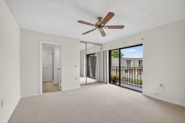 4210 42nd Way, West Palm Beach, FL 33407