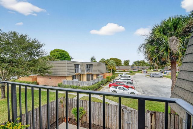 4210 42nd Way, West Palm Beach, FL 33407