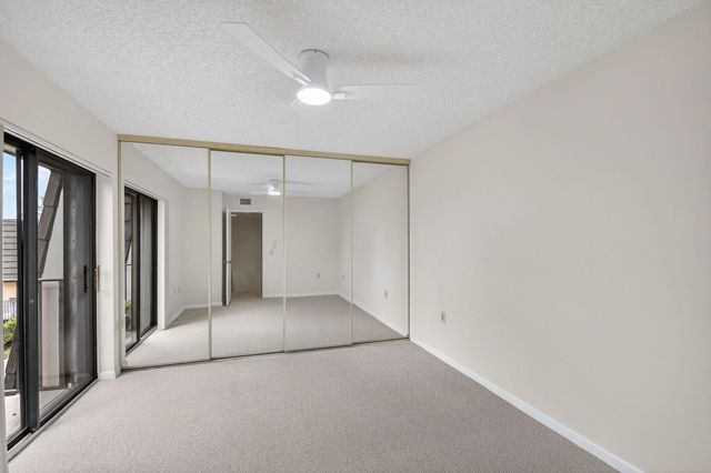 4210 42nd Way, West Palm Beach, FL 33407