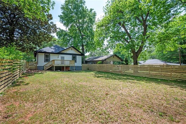 1055 Victory Drive SW, Atlanta, GA 30310