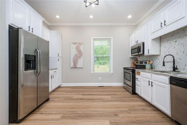 1055 Victory Drive SW, Atlanta, GA 30310