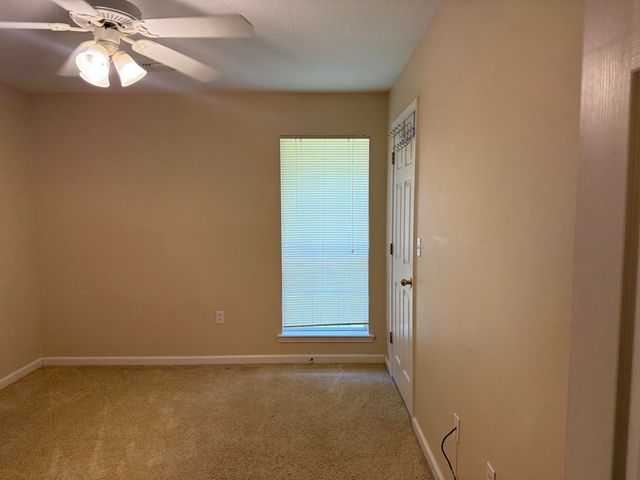 34 Ferncrest Loop, Petal, MS 39465