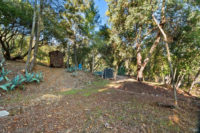 12303 Margie Ln, Glen Ellen, CA 95442