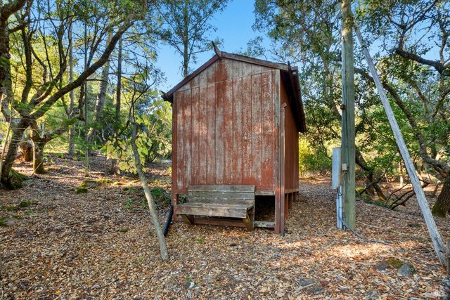 12303 Margie Ln, Glen Ellen, CA 95442