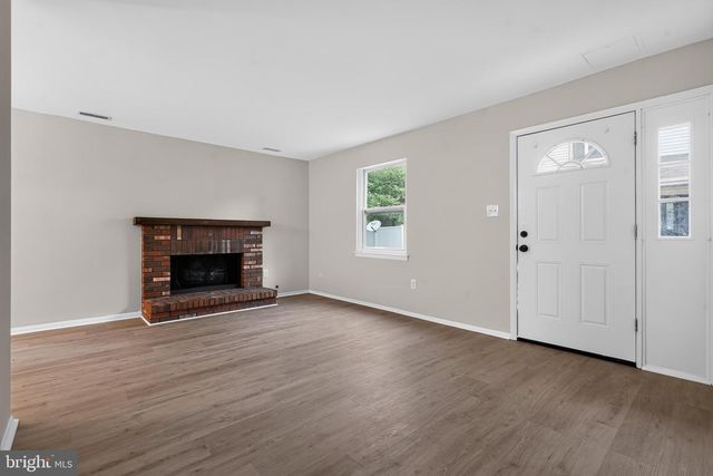 106 WILLOW TURN, Mount Laurel, NJ 08054