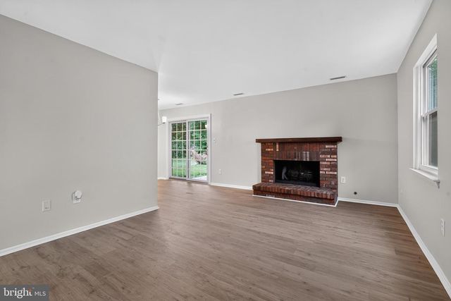 106 WILLOW TURN, Mount Laurel, NJ 08054