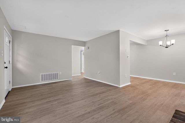 106 WILLOW TURN, Mount Laurel, NJ 08054