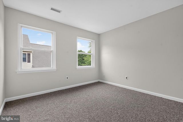 106 WILLOW TURN, Mount Laurel, NJ 08054