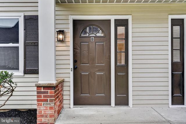 106 WILLOW TURN, Mount Laurel, NJ 08054