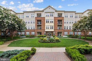 2540 KENSINGTON GDNS #204, Ellicott City, MD 21043