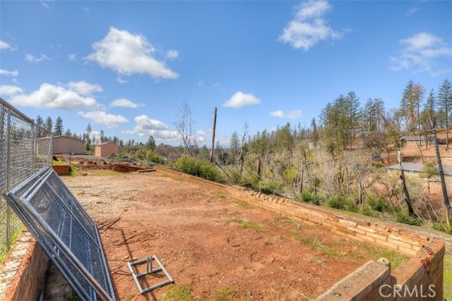 5881 Oakmore Drive, Paradise, CA 95969