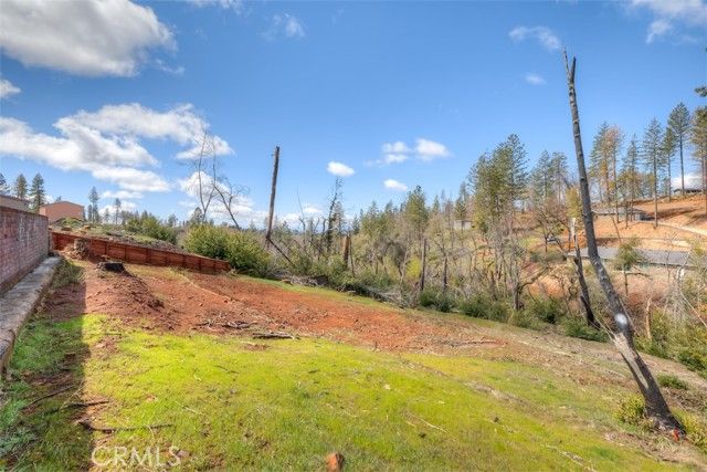 5881 Oakmore Drive, Paradise, CA 95969