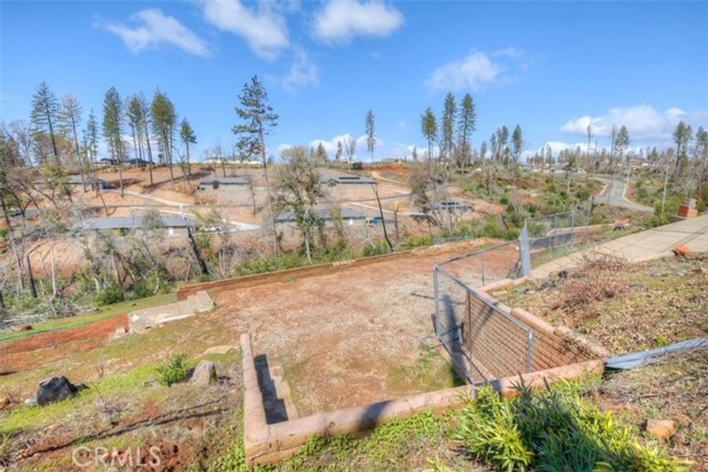 5881 Oakmore Drive, Paradise, CA 95969