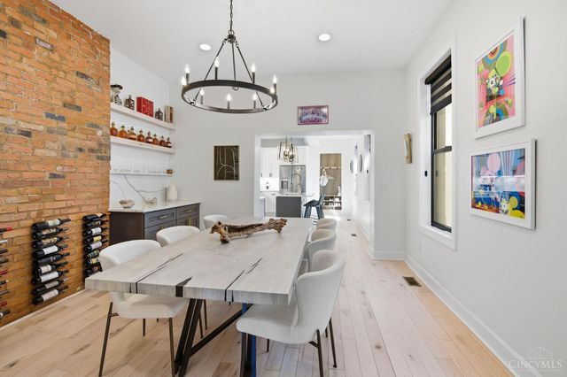 918 York Street, Cincinnati, OH 45214