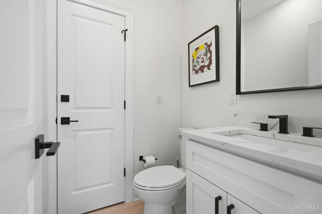918 York Street, Cincinnati, OH 45214