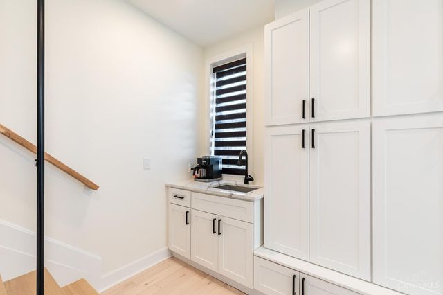 918 York Street, Cincinnati, OH 45214